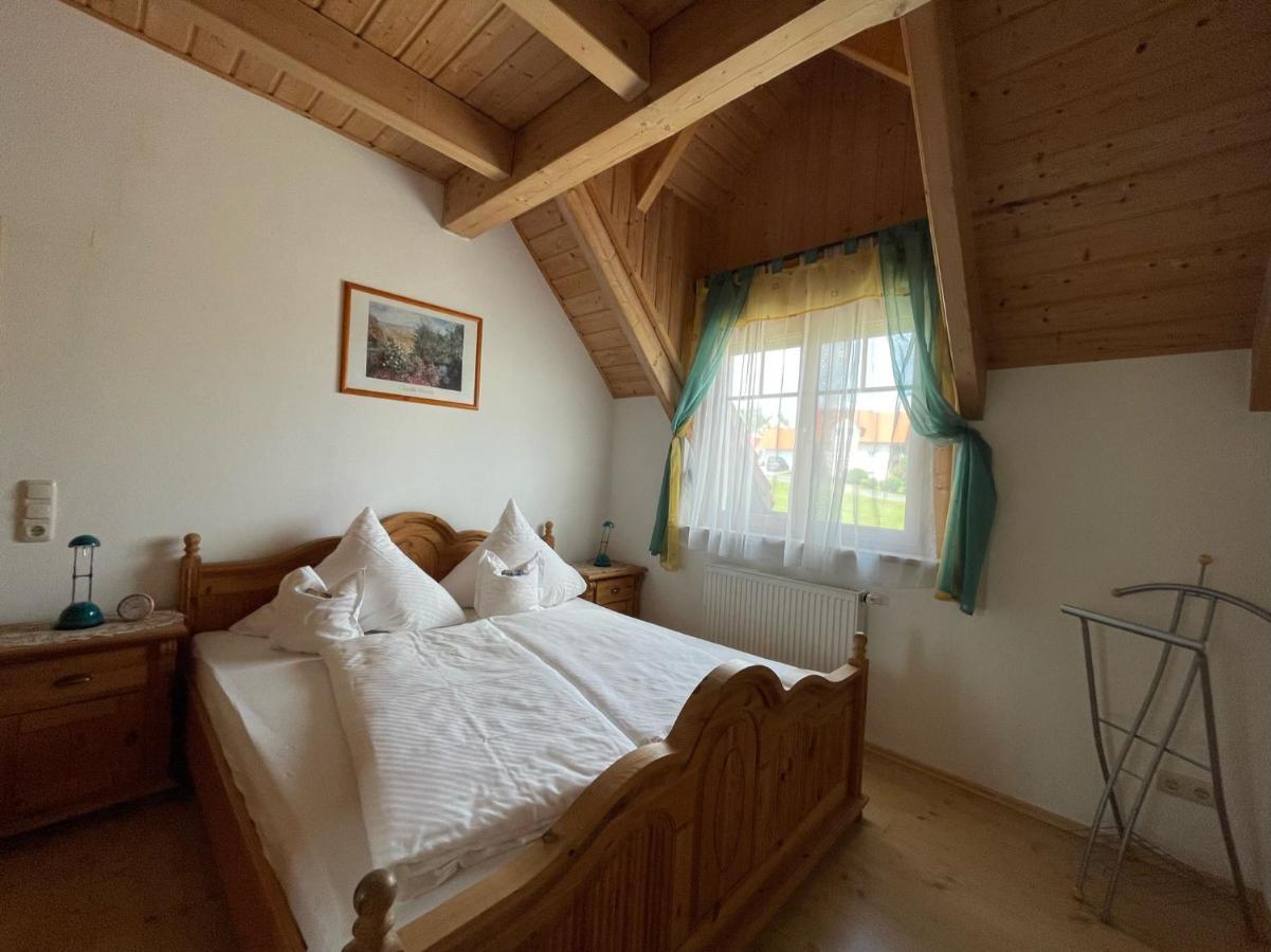 Ferienwohnungen Am Kirchberg Kapplblick Neualbenreuth Eksteriør billede